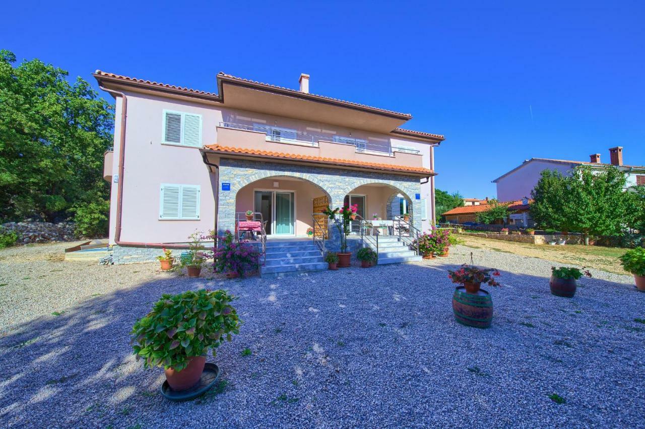 Apartmán Stela Pinezići Exteriér fotografie