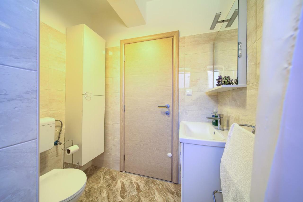 Apartmán Stela Pinezići Exteriér fotografie