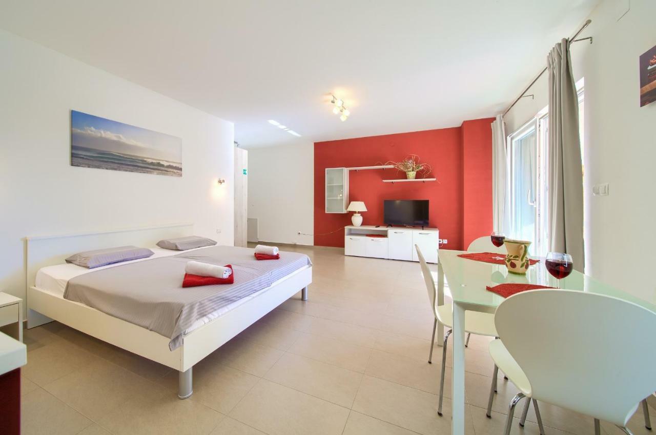 Apartmán Stela Pinezići Exteriér fotografie